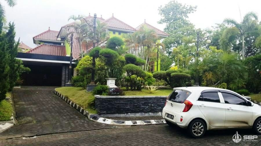 Rumah Mewah Perum Elite Merapi View jl Kaliurang km 9 dkt UGM-1