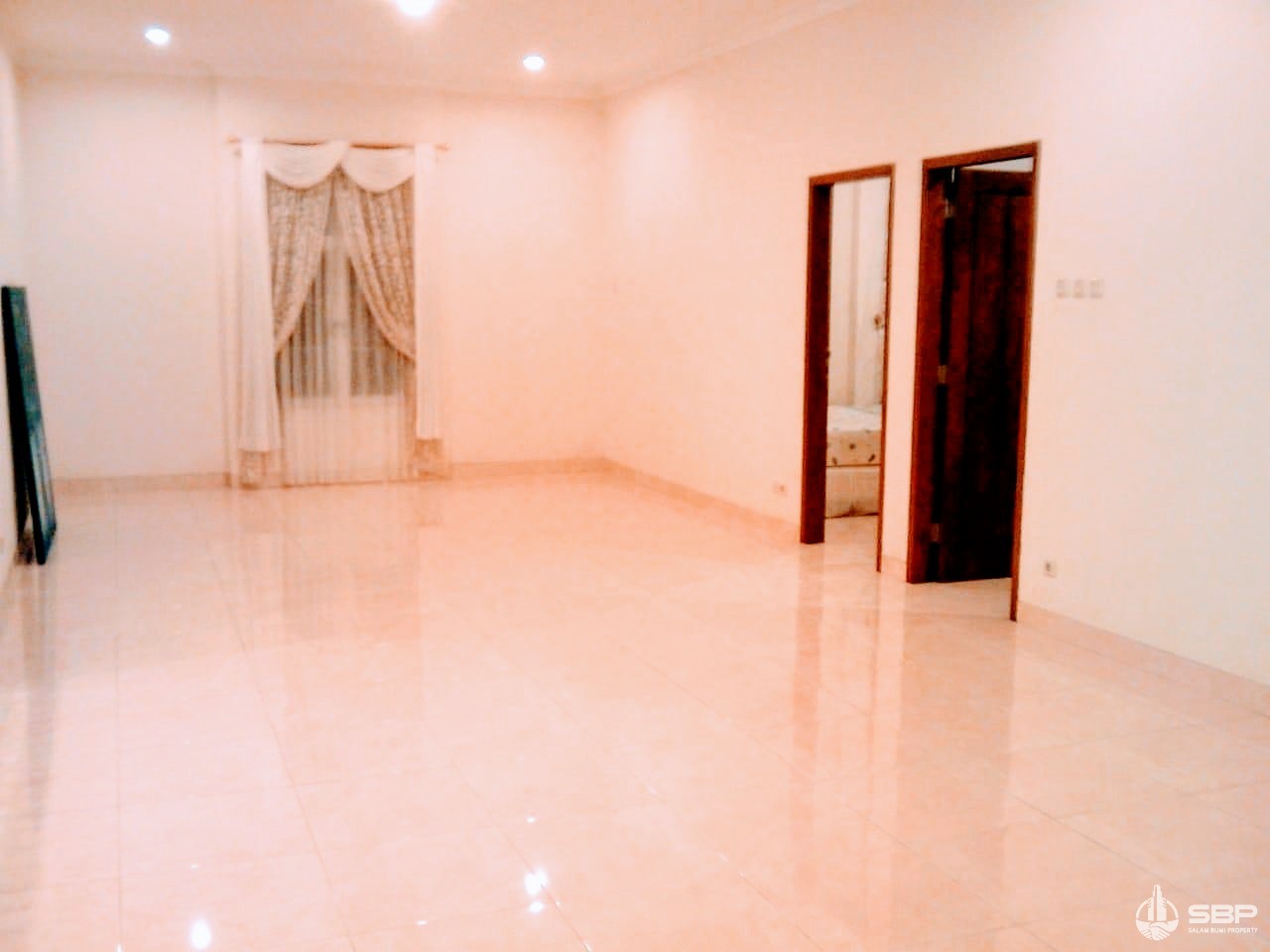 Rumah Mewah Perum Elite Casa Grande dkt UPN-20