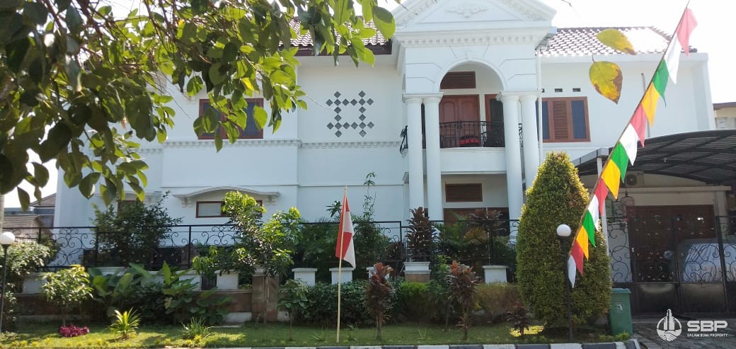 Rumah Mewah Kolam Renang dlm perum dkt Sleman City Hall,Denggung-5