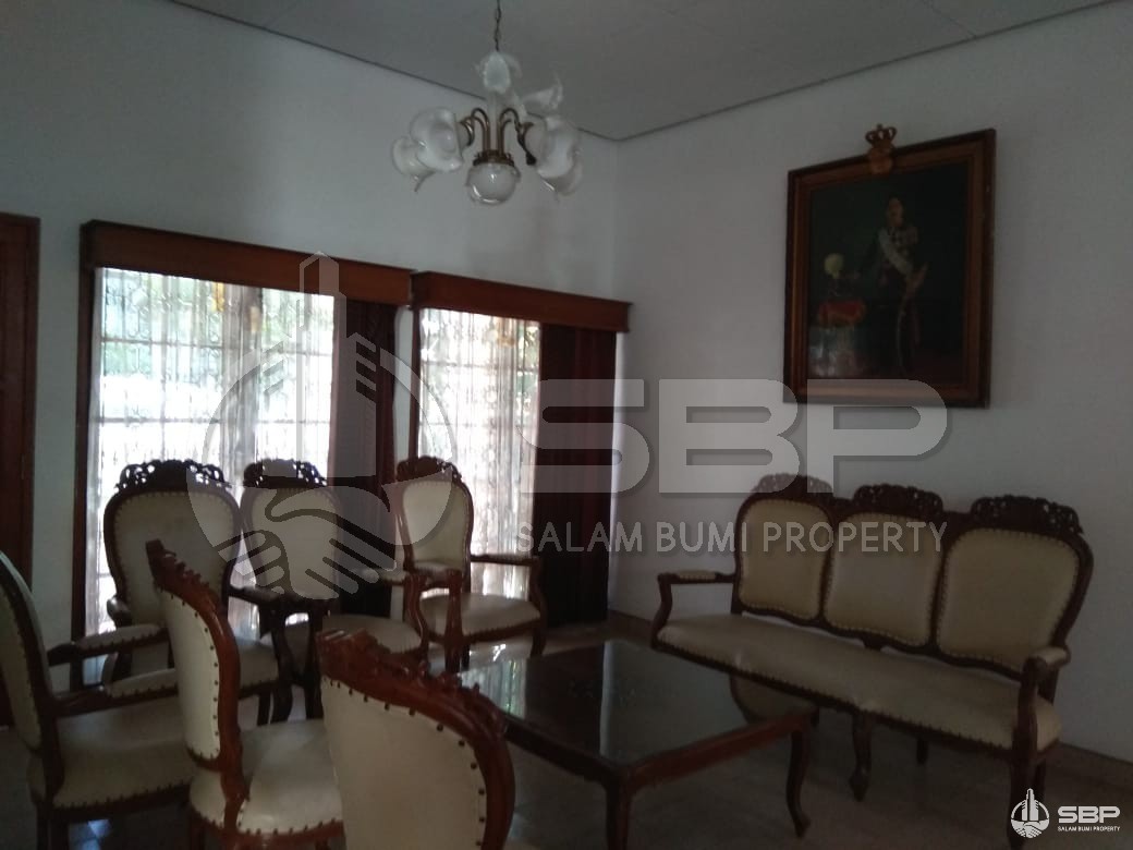 Dijual Rumah Klasik Apik di Pogung Baru dlm Ringroad dkt UGM-8