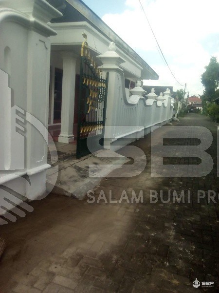 Dijual Rumah Klasik Apik di Pogung Baru dlm Ringroad dkt UGM-2