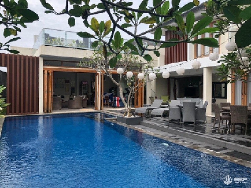 Rumah TerMewah Perum Elite Bale Mulia +Private Pool,Tropis Adem, SemiFurnish-1