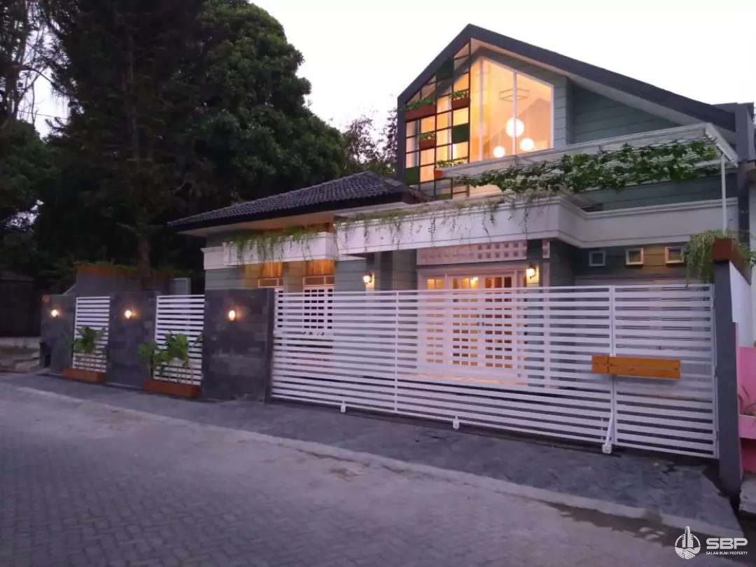 Rumah Mewah Modern Klasik type Nordik Barat Wirobrajan,kadipiro-1