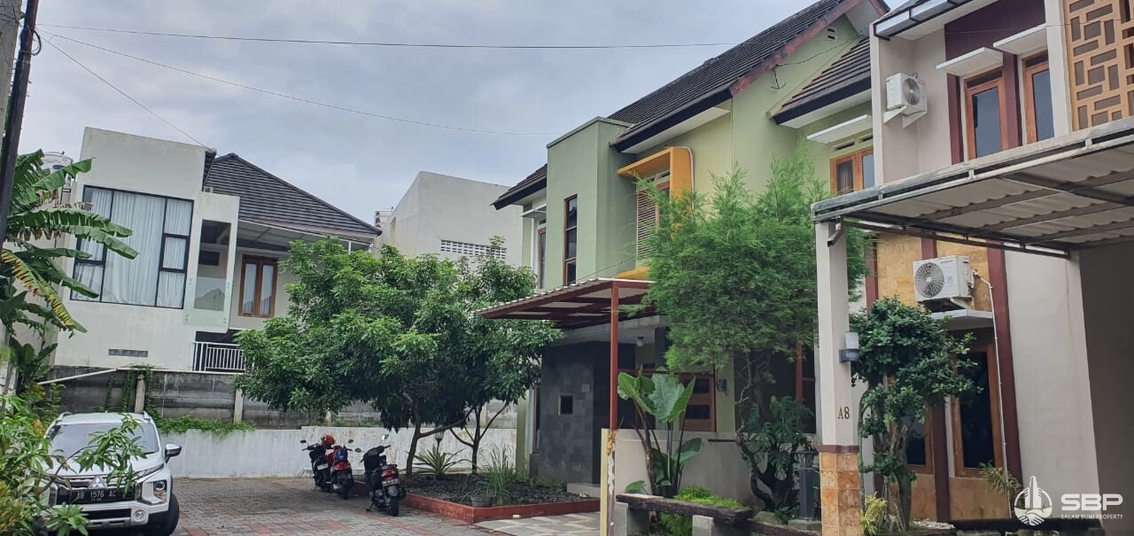 Rumah Cantik 2lt DDalam Perum Dekat UGM Jl Palagan KM 7-4