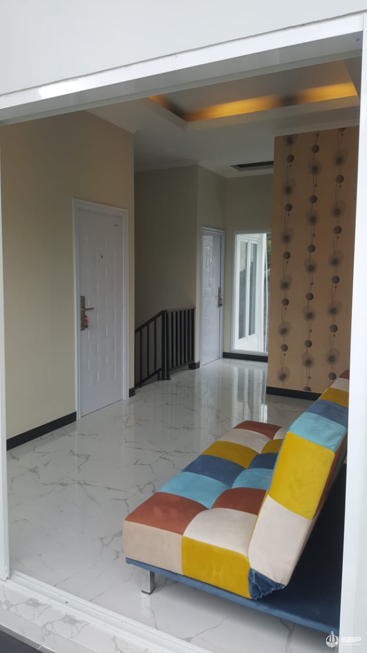 Rumah Cantik BAru Penuh Energik Barat UGM dlm Ringroad-2