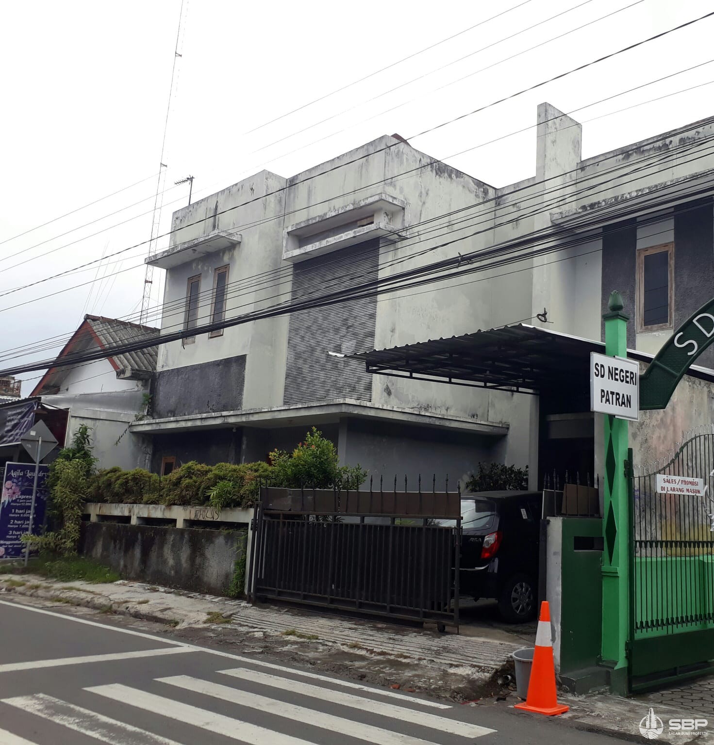 Dijual Rumah Ruang usaha pinggir jalan Titi Bumi Barat Tugu Jogja-1