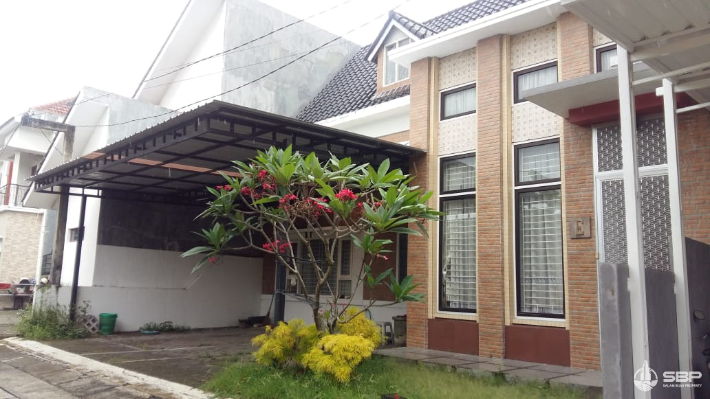 Rumah Mewah Cantik Murah Perum Timur Hyatt, dkt UGM-3